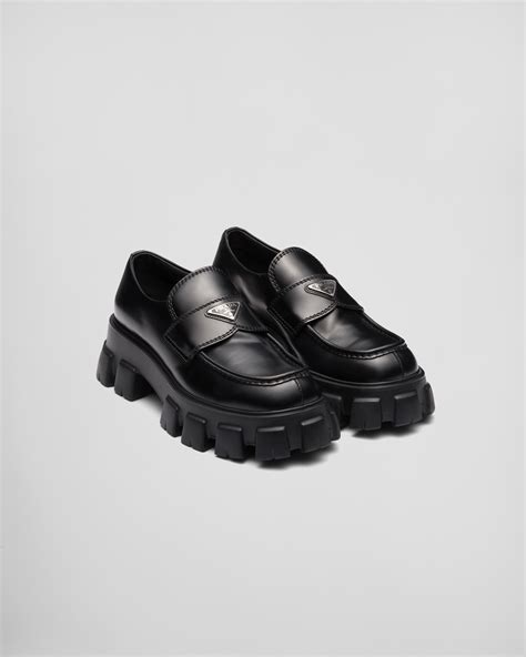 prada loader